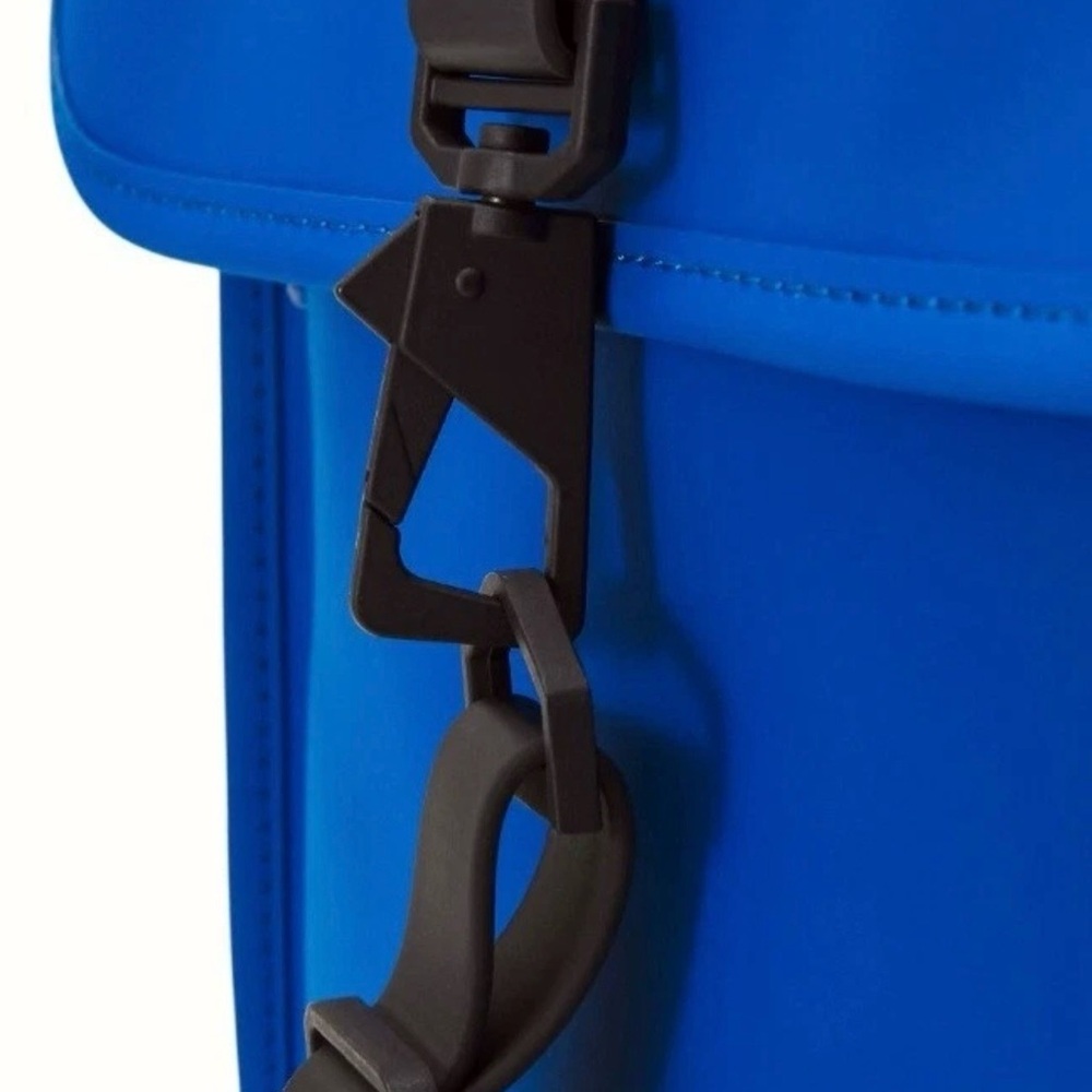RAINS‎ Blue Waterproof Rolltop Rucksack - Picture 5 of 5